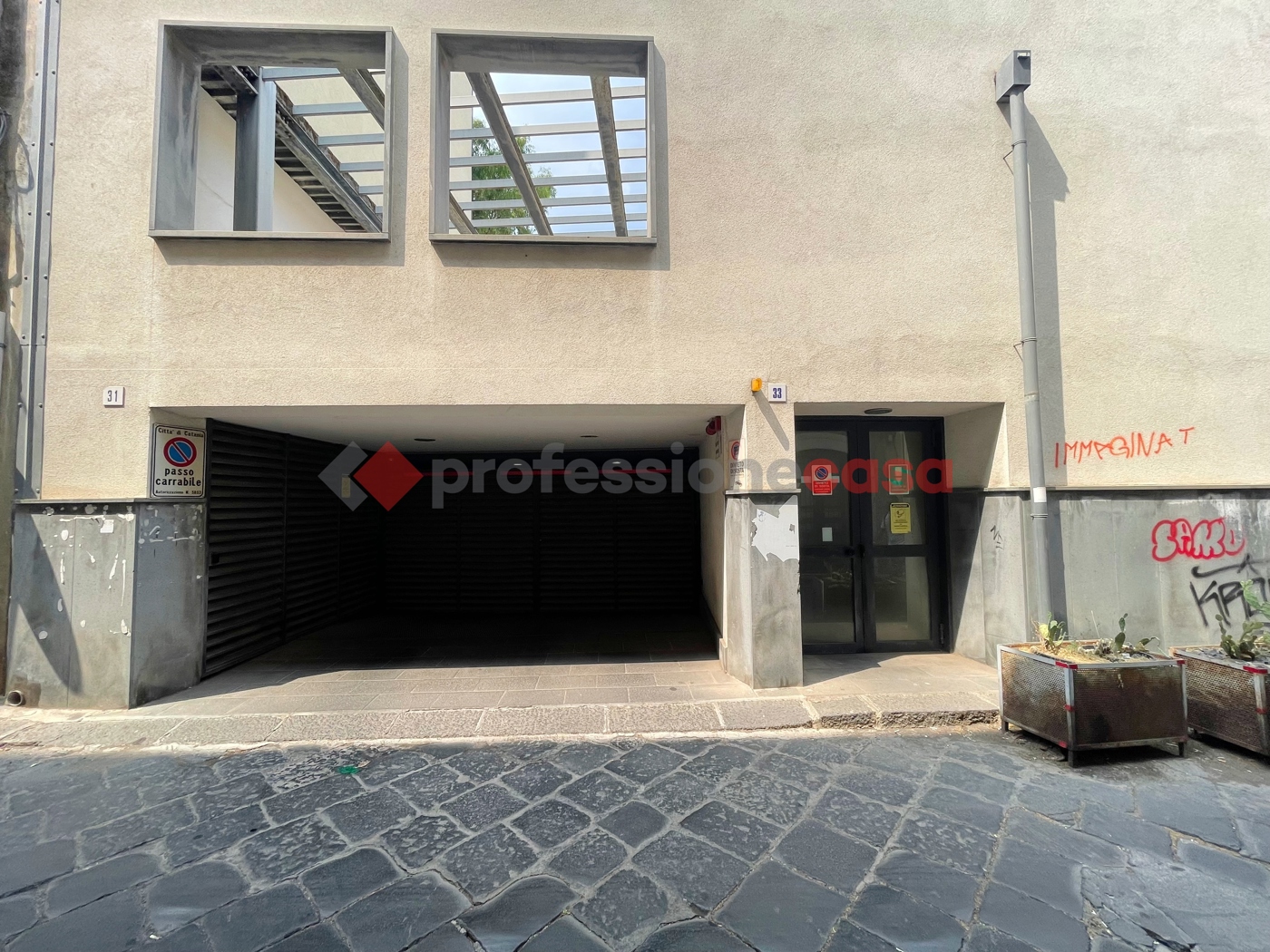 Box/Garage 23mq in affitto a Catania