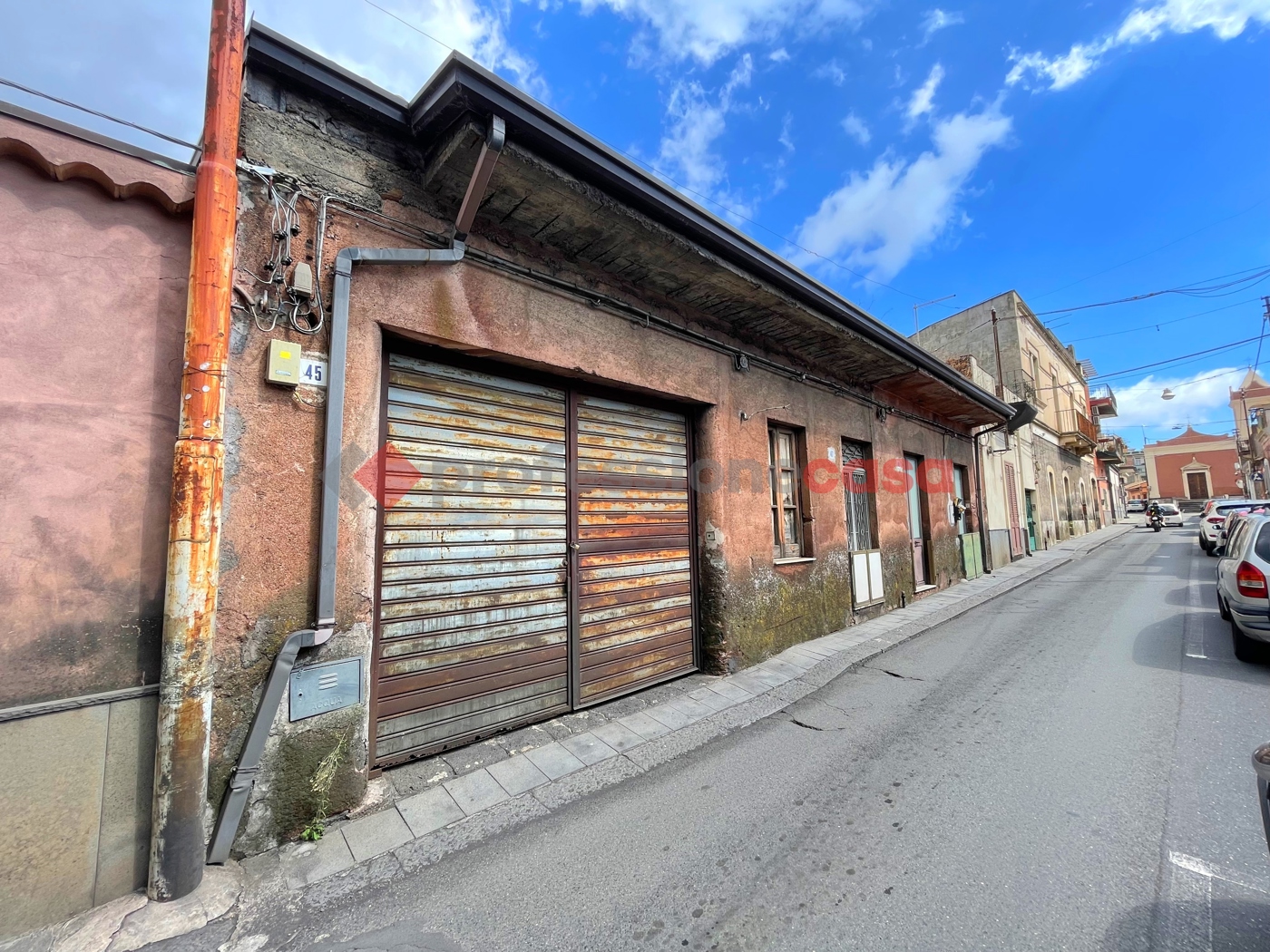 Casa indipendente con giardino a Gravina di Catania