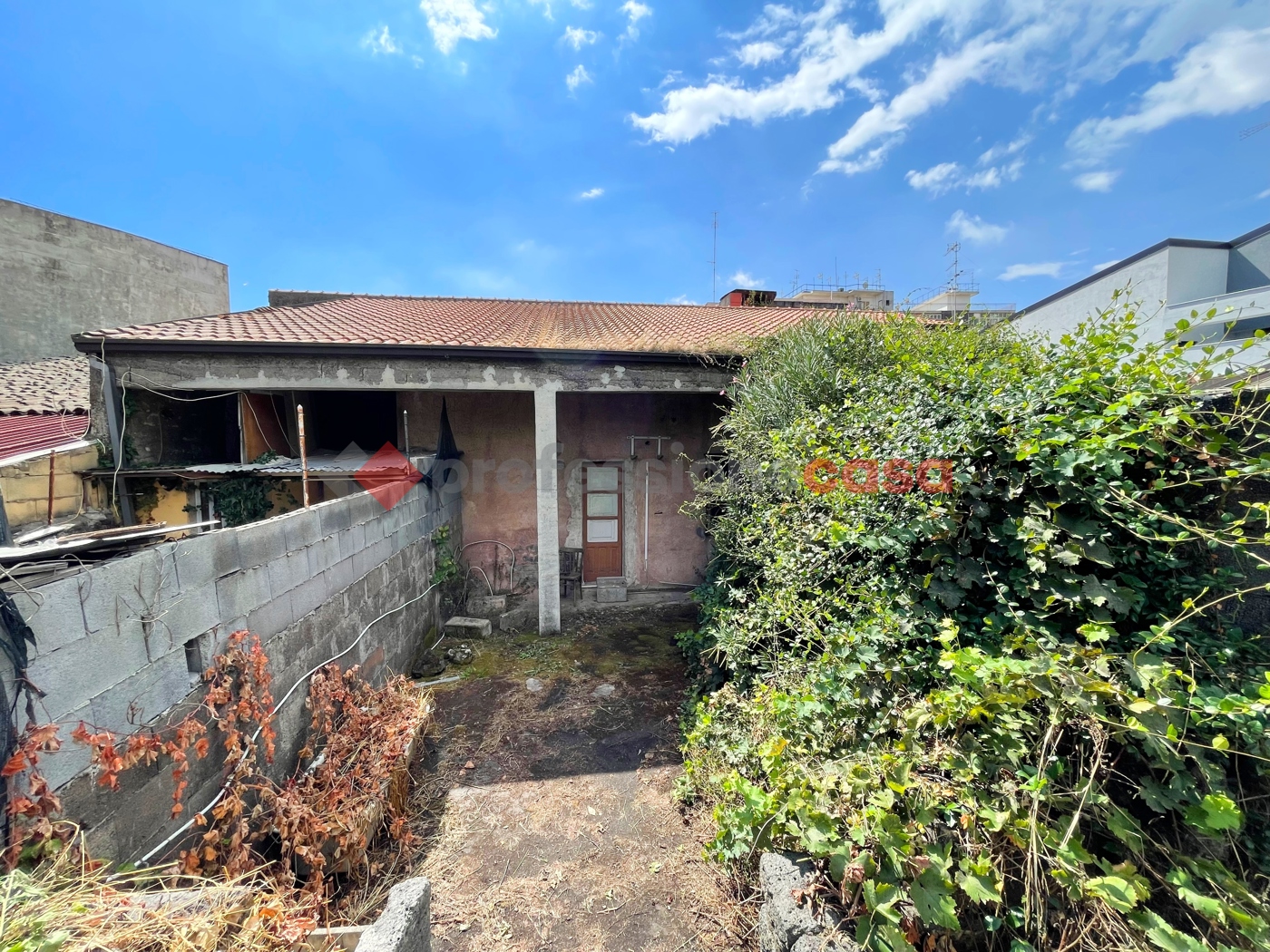 Casa indipendente con giardino a Gravina di Catania