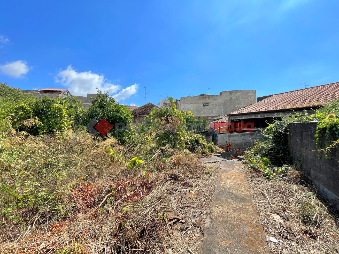 Casa indipendente con giardino a Gravina di Catania