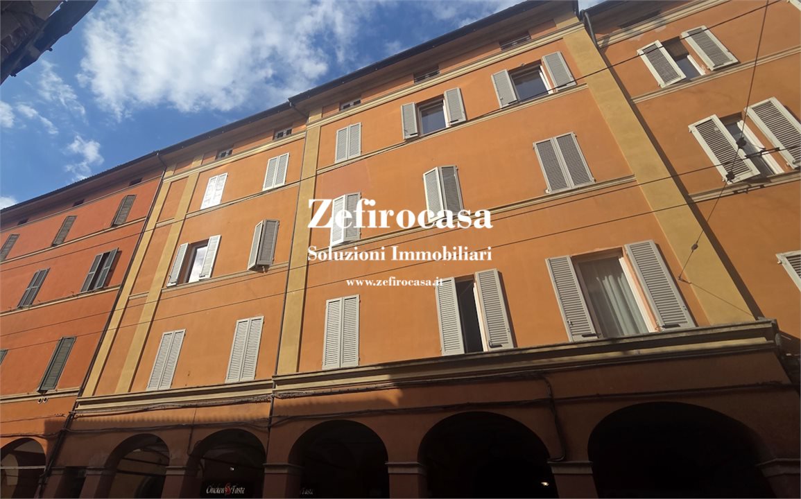 Quadrilocale in affitto a Bologna