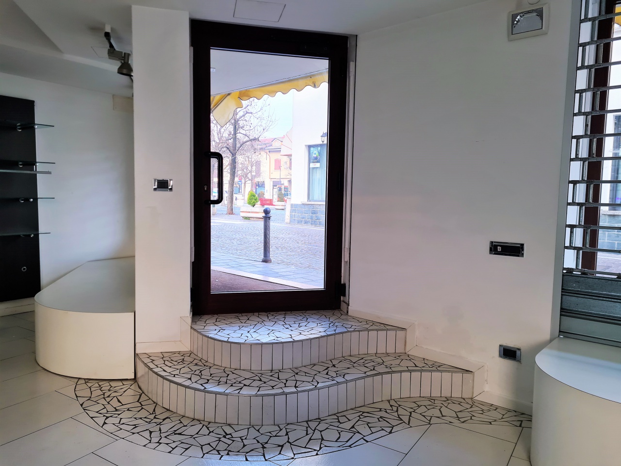 Negozio in vendita a Verdellino