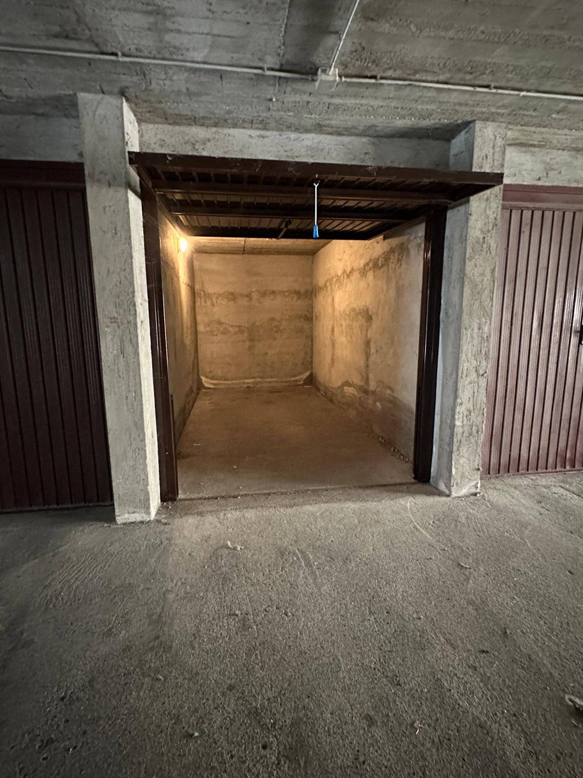 Box o garage in vendita a Verdellino