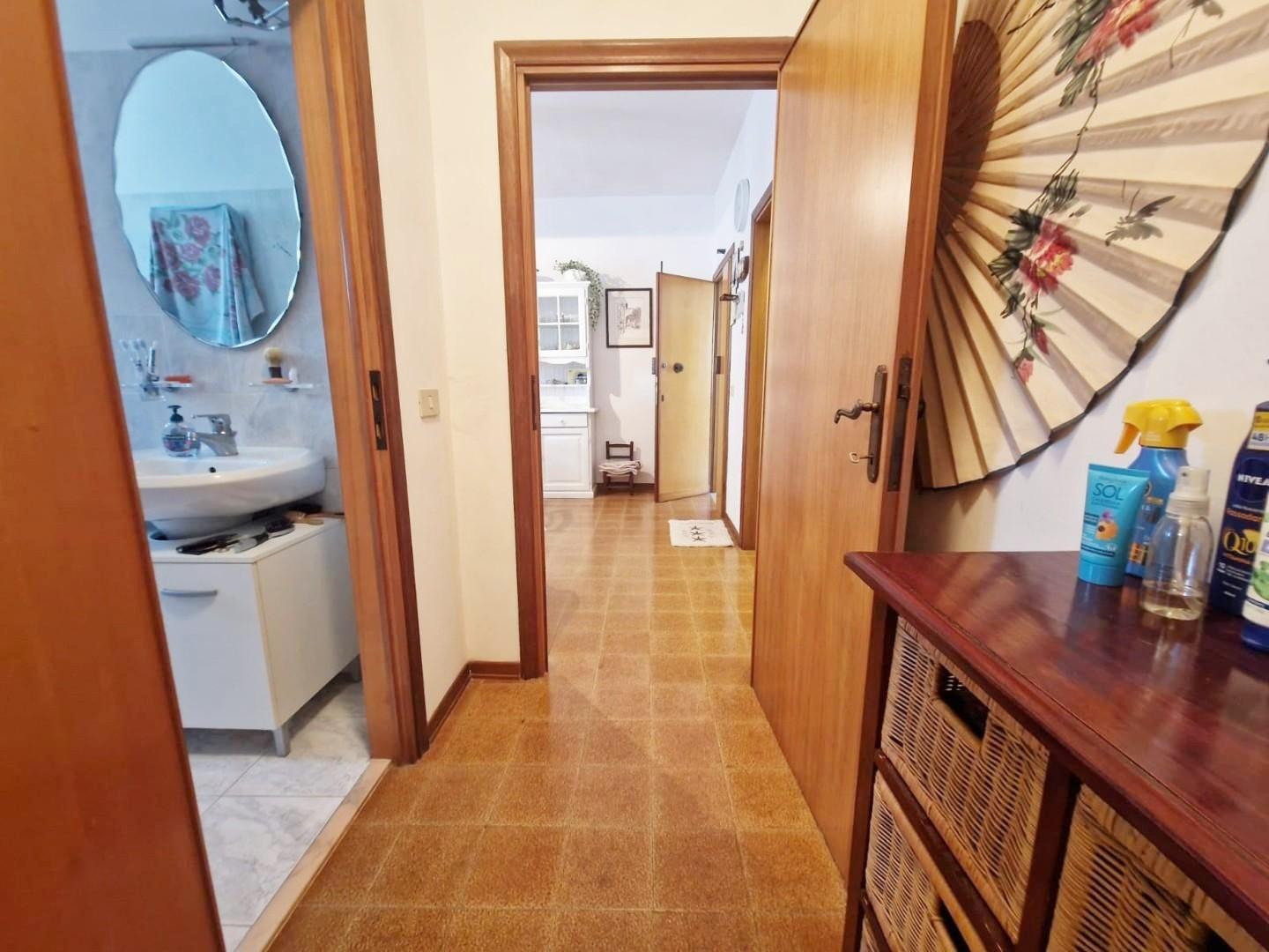 Trilocale in vendita, Cecina la mazzanta - buca del gatto