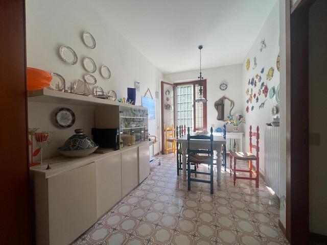 Appartamento con giardino, Camaiore lido di