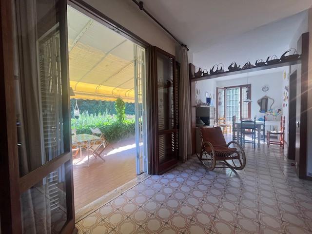 Appartamento con giardino, Camaiore lido di