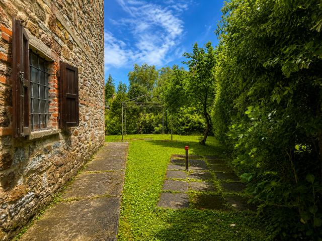 Rustico con giardino, Massarosa quiesa