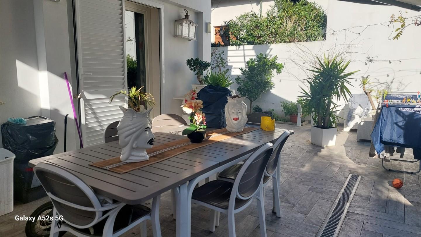 Casa indipendente con giardino, Livorno ardenza mare