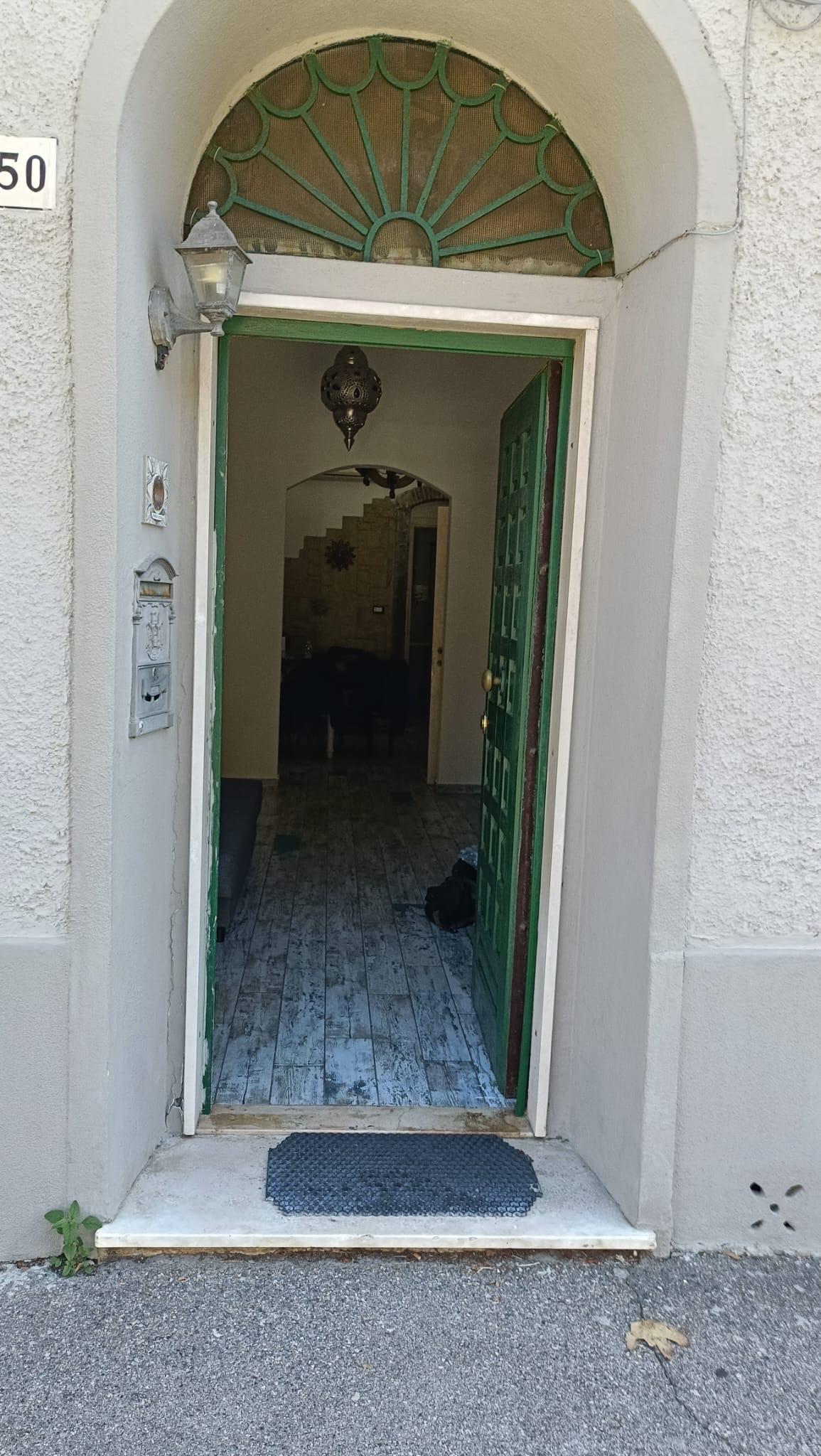 Quadrilocale arredato in affitto, Livorno porta a mare