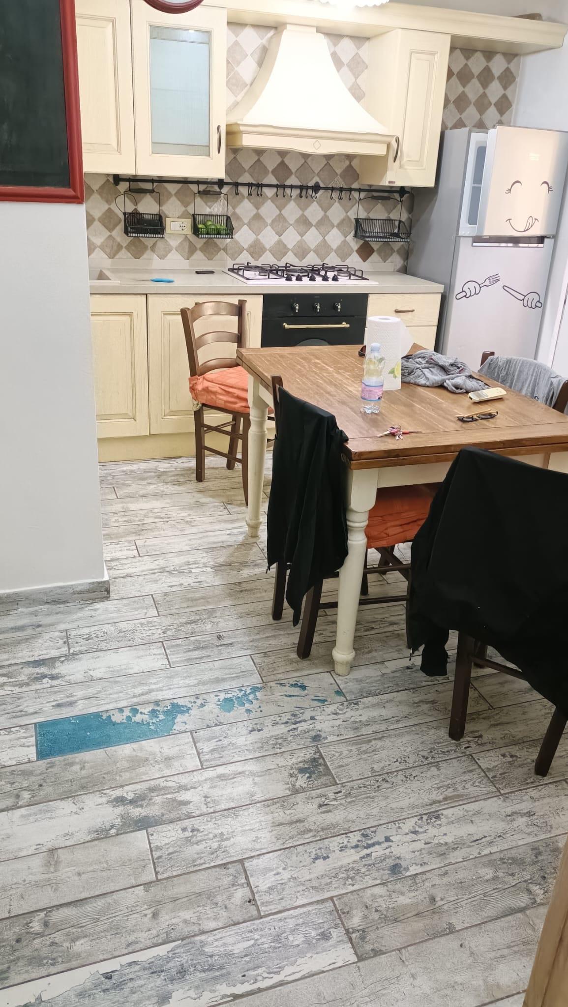 Quadrilocale arredato in affitto, Livorno porta a mare