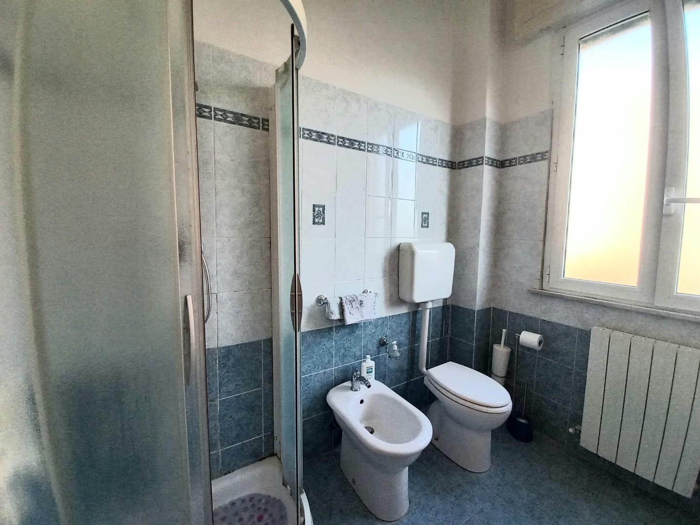 Quadrilocale arredato in affitto a Livorno