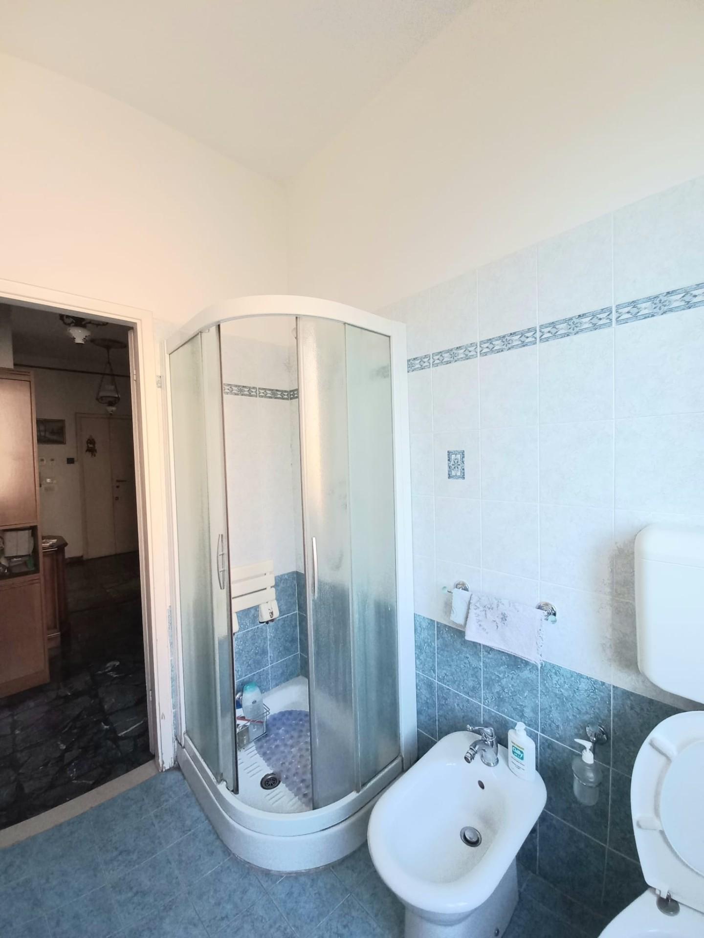 Quadrilocale arredato in affitto a Livorno