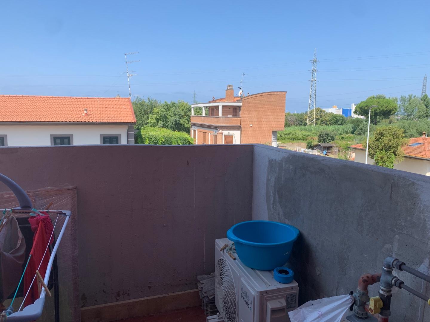 Trilocale ristrutturato, Livorno provinciale pisana