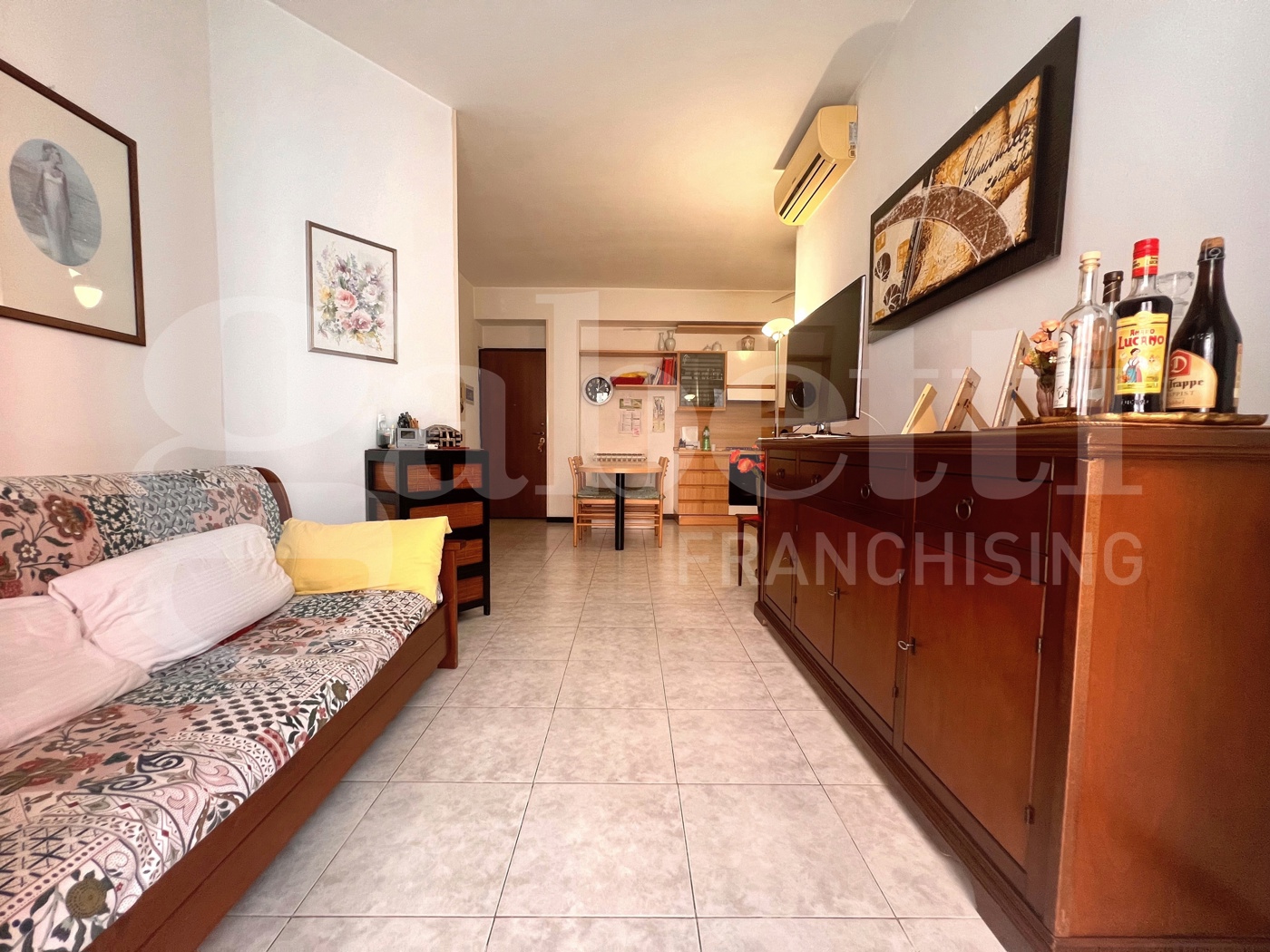 Bilocale arredato in affitto a Milano