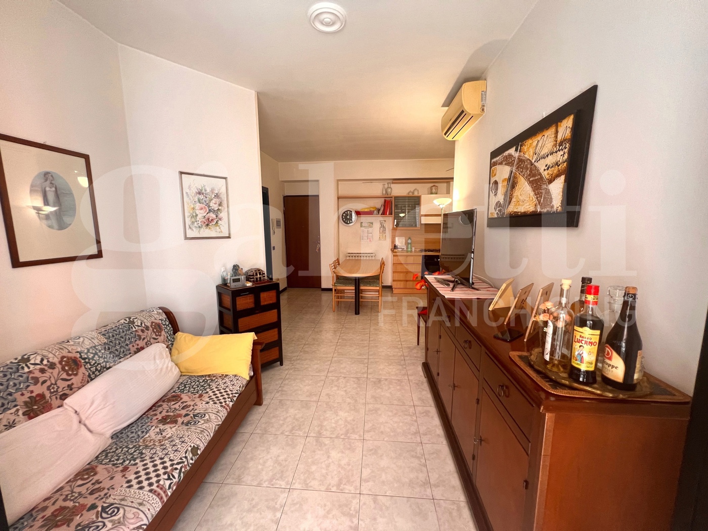 Bilocale arredato in affitto a Milano