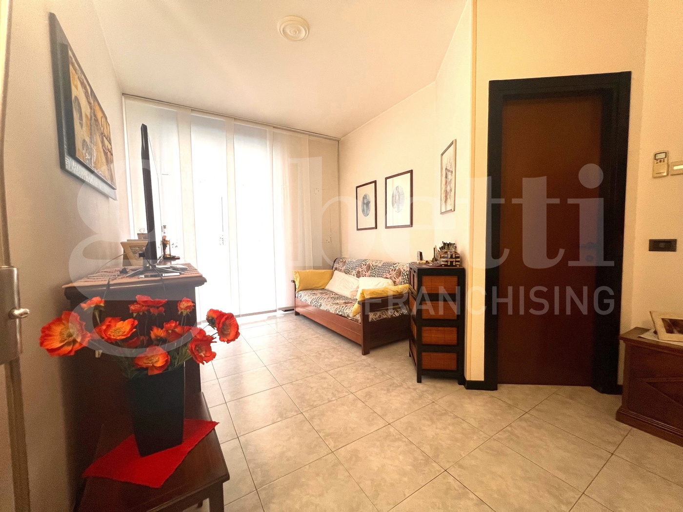 Bilocale arredato in affitto a Milano