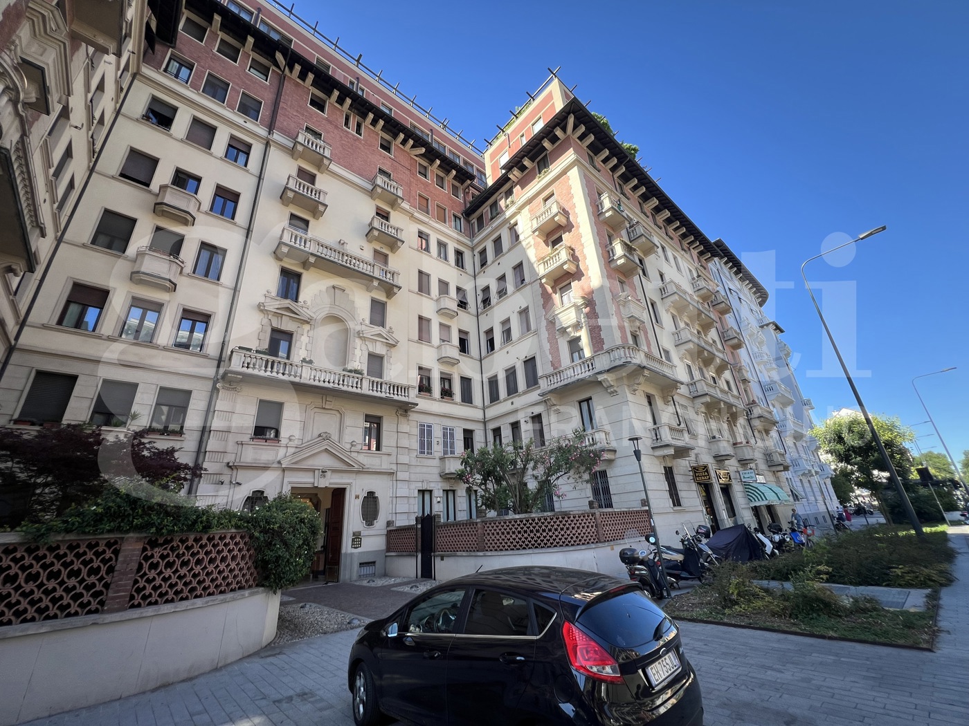 Bilocale arredato in affitto a Milano