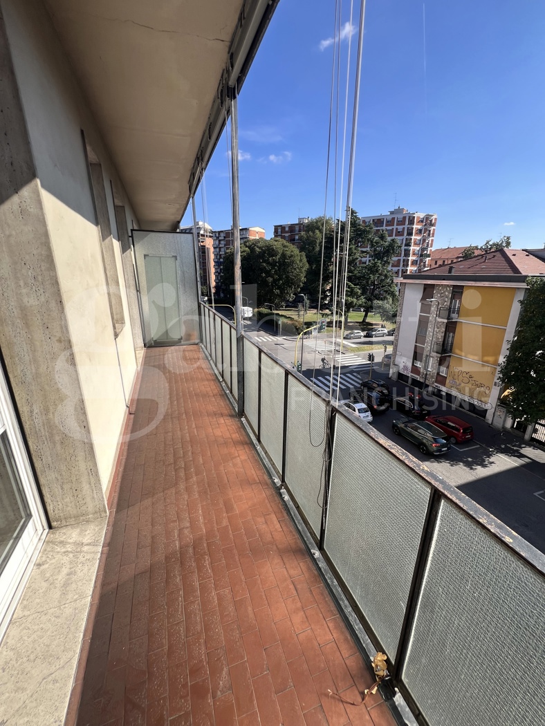 Trilocale da ristrutturare a Milano