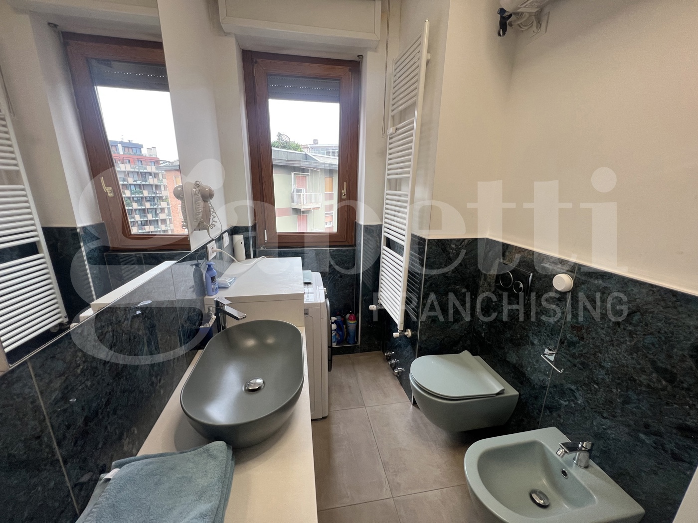 Monolocale arredato in affitto a Milano