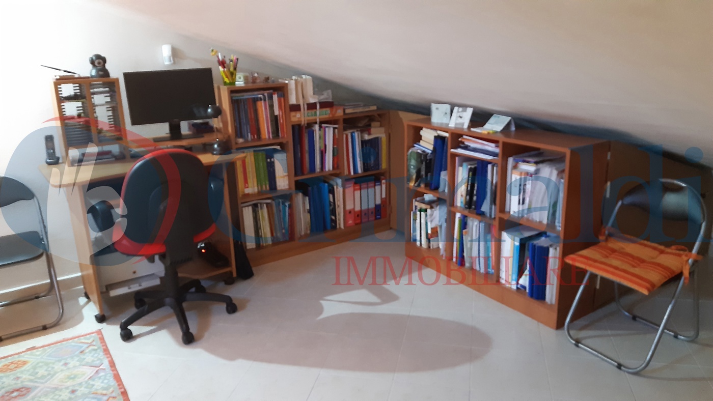 Quadrilocale in vendita a La Spezia