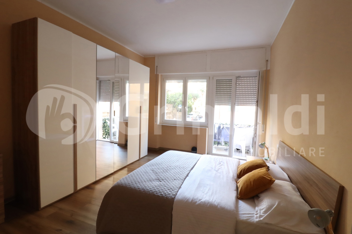 Quadrilocale arredato in affitto a La Spezia