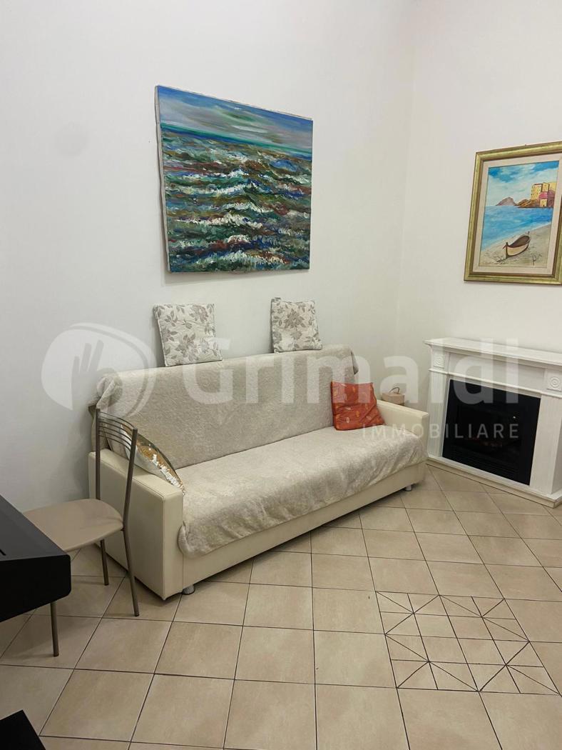Quadrilocale arredato in affitto a La Spezia