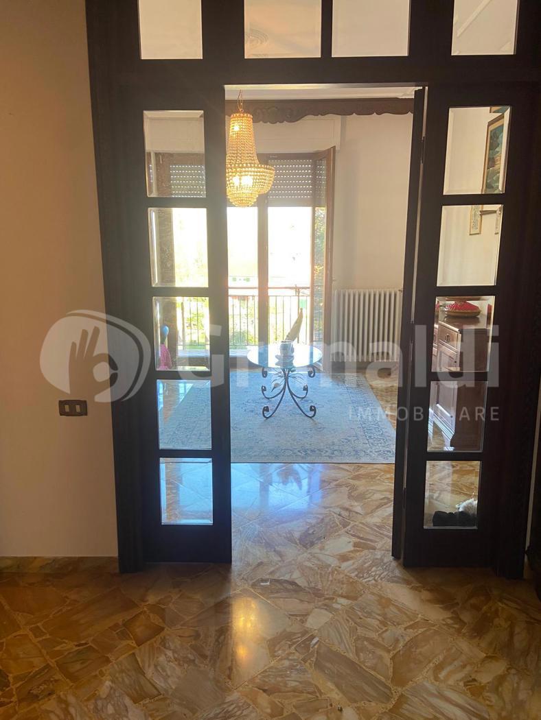 Appartamento con giardino a Beverino