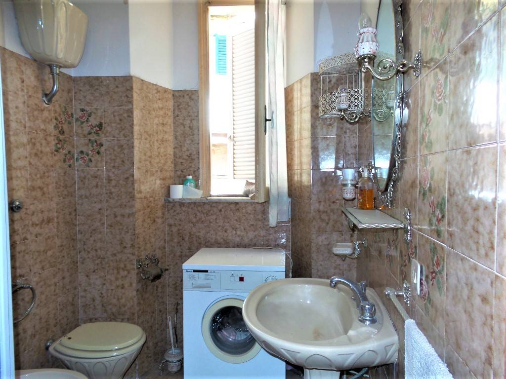 Appartamento in vendita a Caprarola, Centro storico