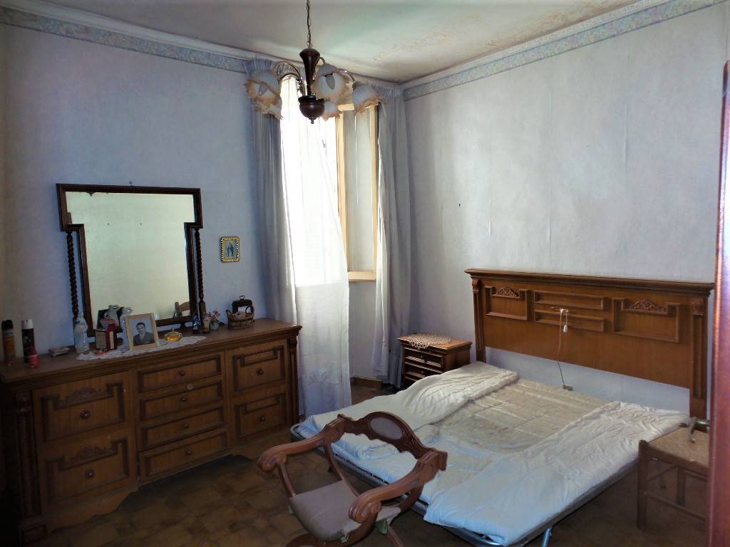 Appartamento in vendita a Caprarola, Centro storico