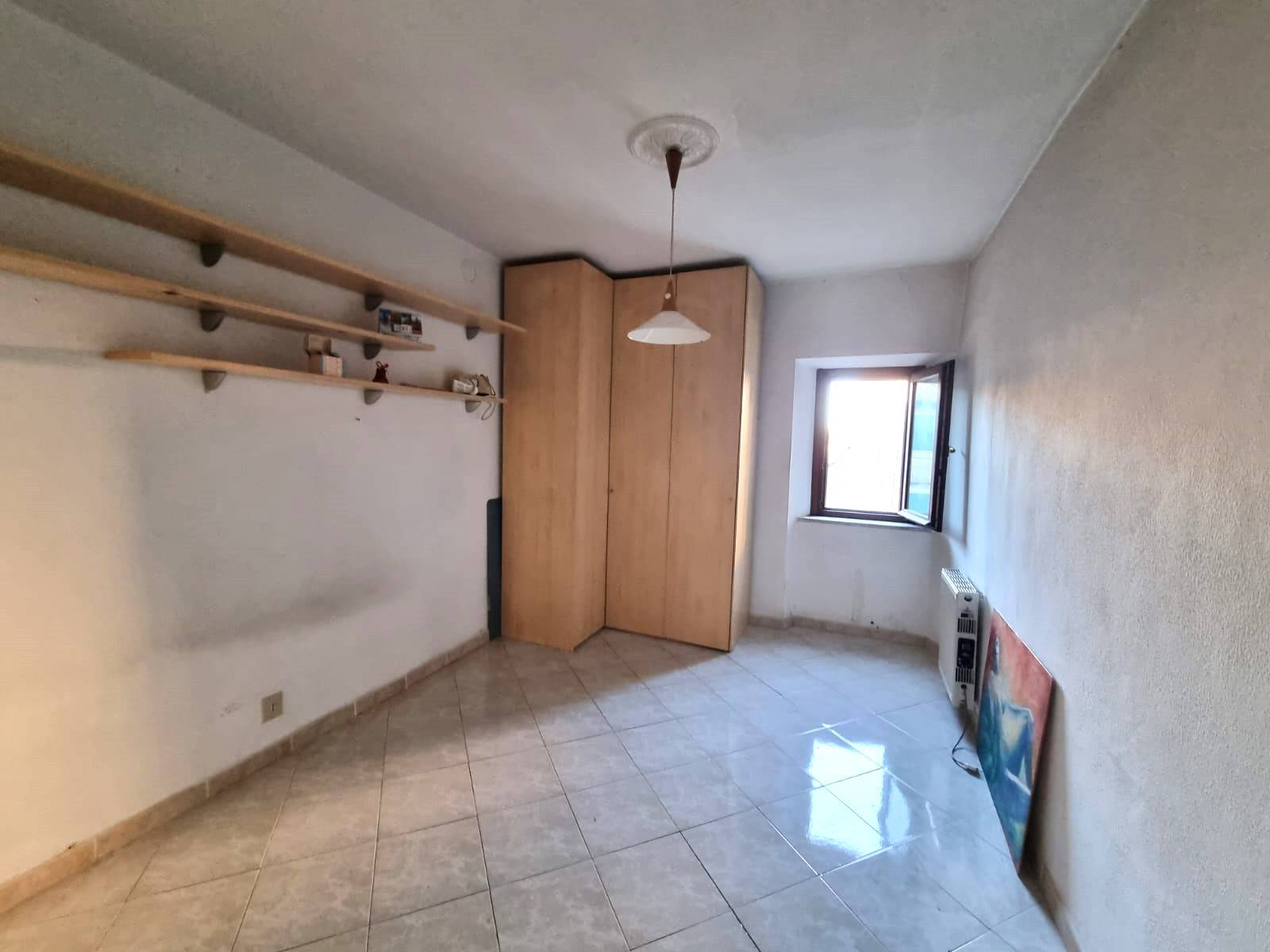 Appartamento in vendita a Caprarola, Centro storico