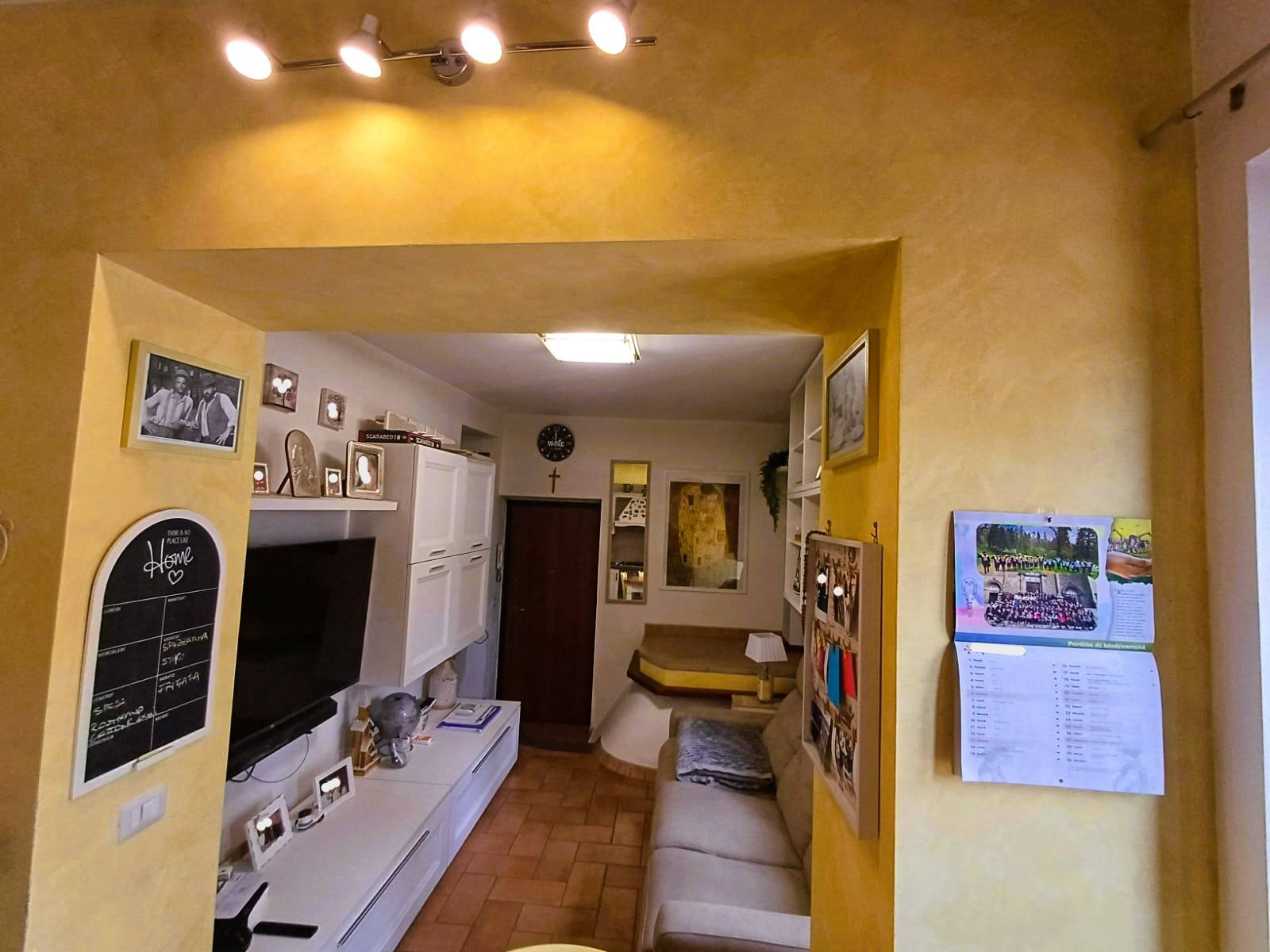 Appartamento in vendita a Caprarola, Centro storico