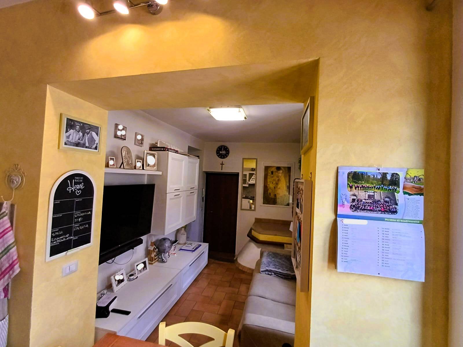 Appartamento in vendita a Caprarola, Centro storico