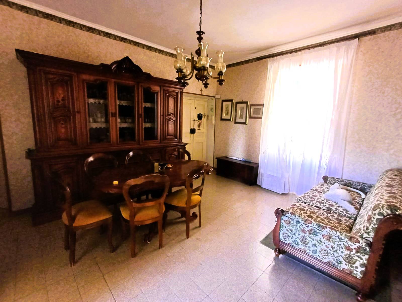 Appartamento in vendita a Caprarola