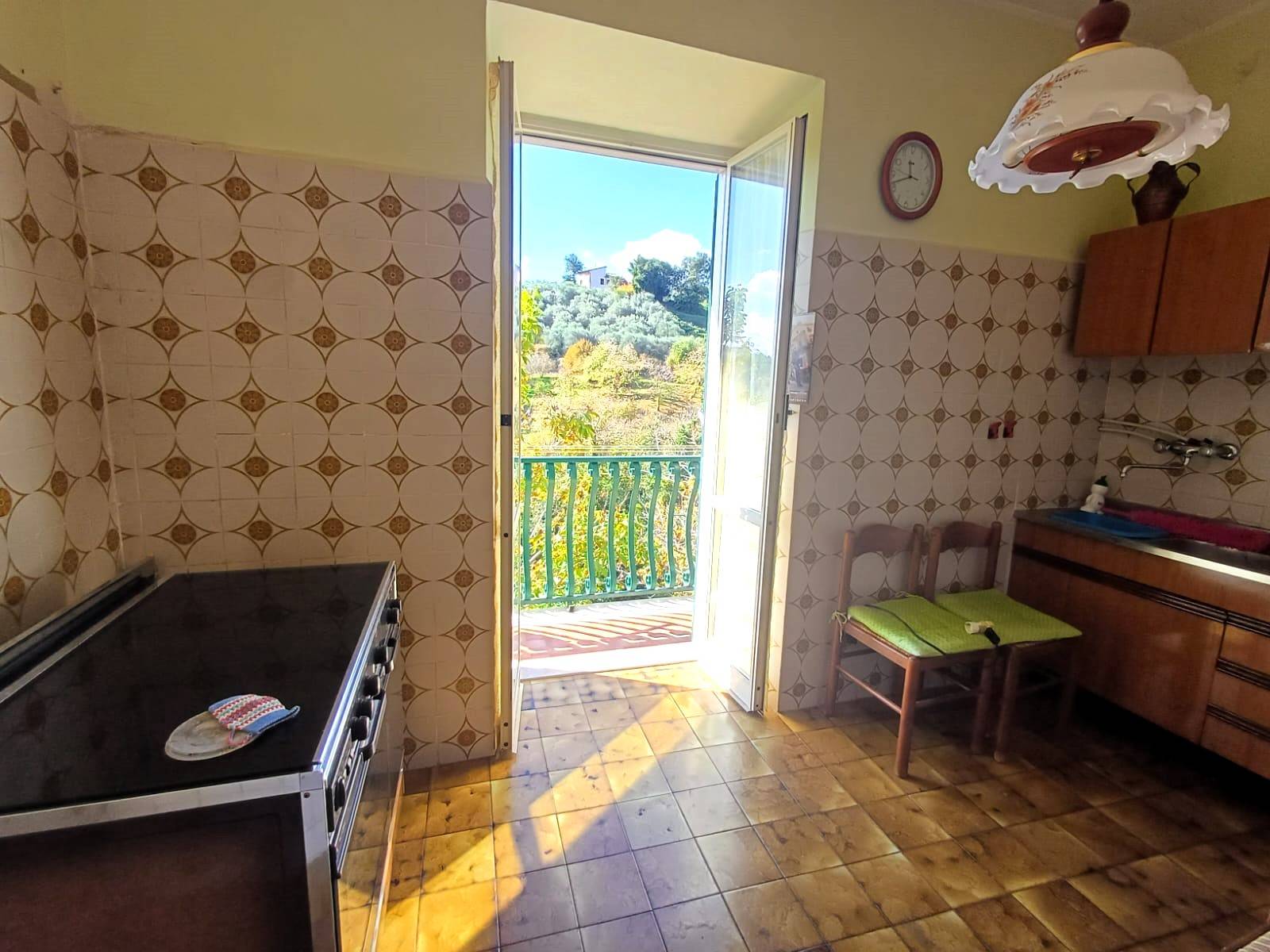 Appartamento in vendita a Caprarola