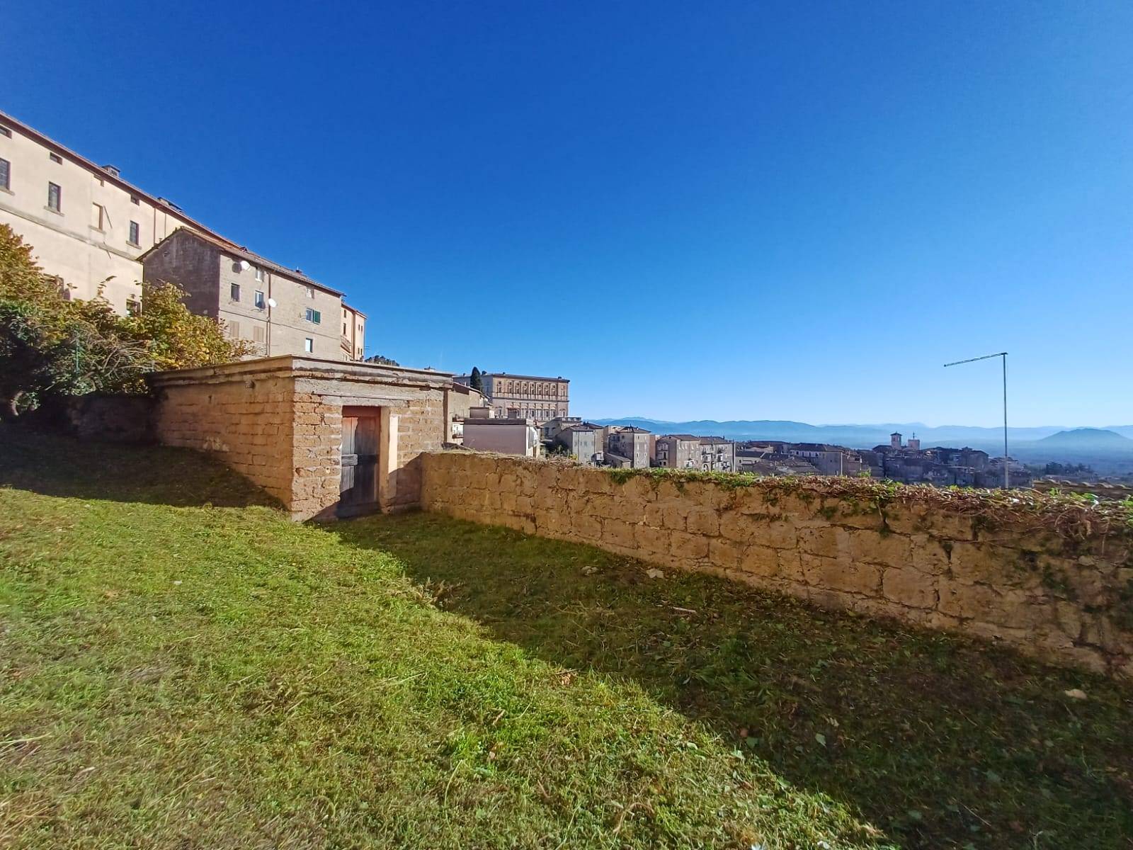 Appartamento in vendita a Caprarola, Centro storico