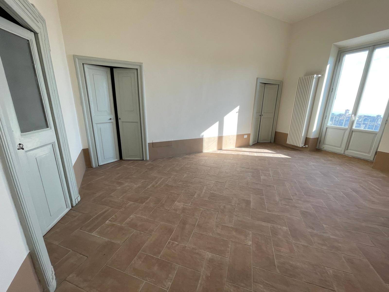 Appartamento in vendita a Caprarola, Centro storico