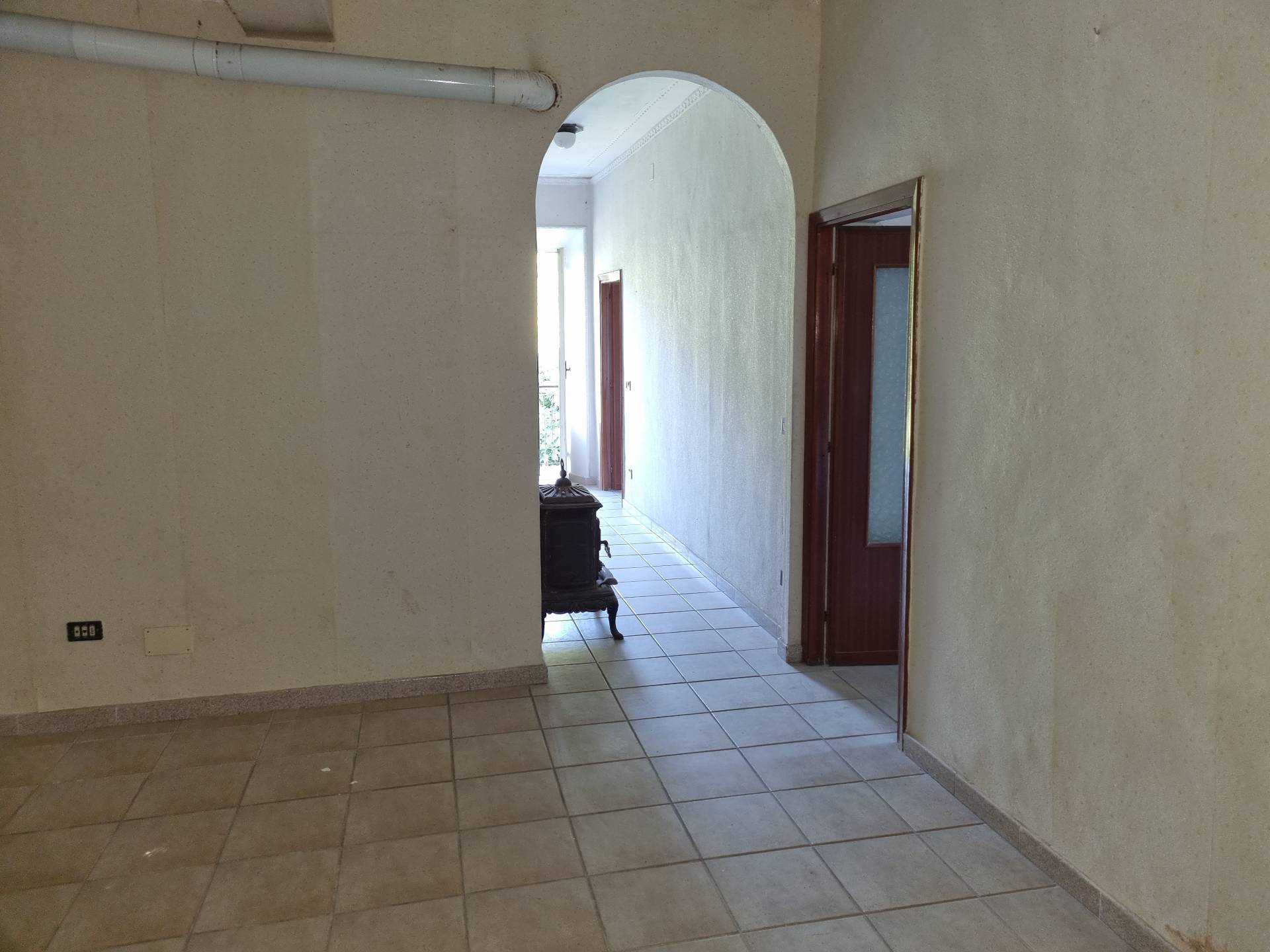 Appartamento in vendita a Caprarola, Centro storico