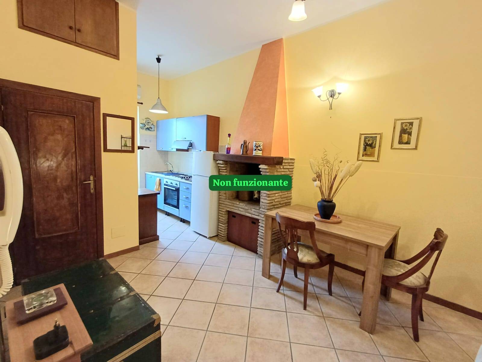 Appartamento in vendita a Caprarola, Centro storico