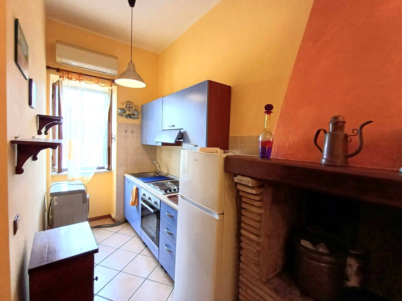 Appartamento in vendita a Caprarola, Centro storico