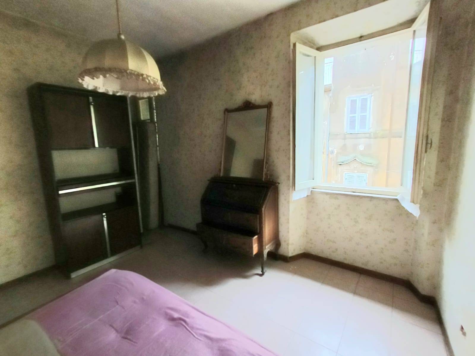 Appartamento in vendita a Caprarola, Centro storico