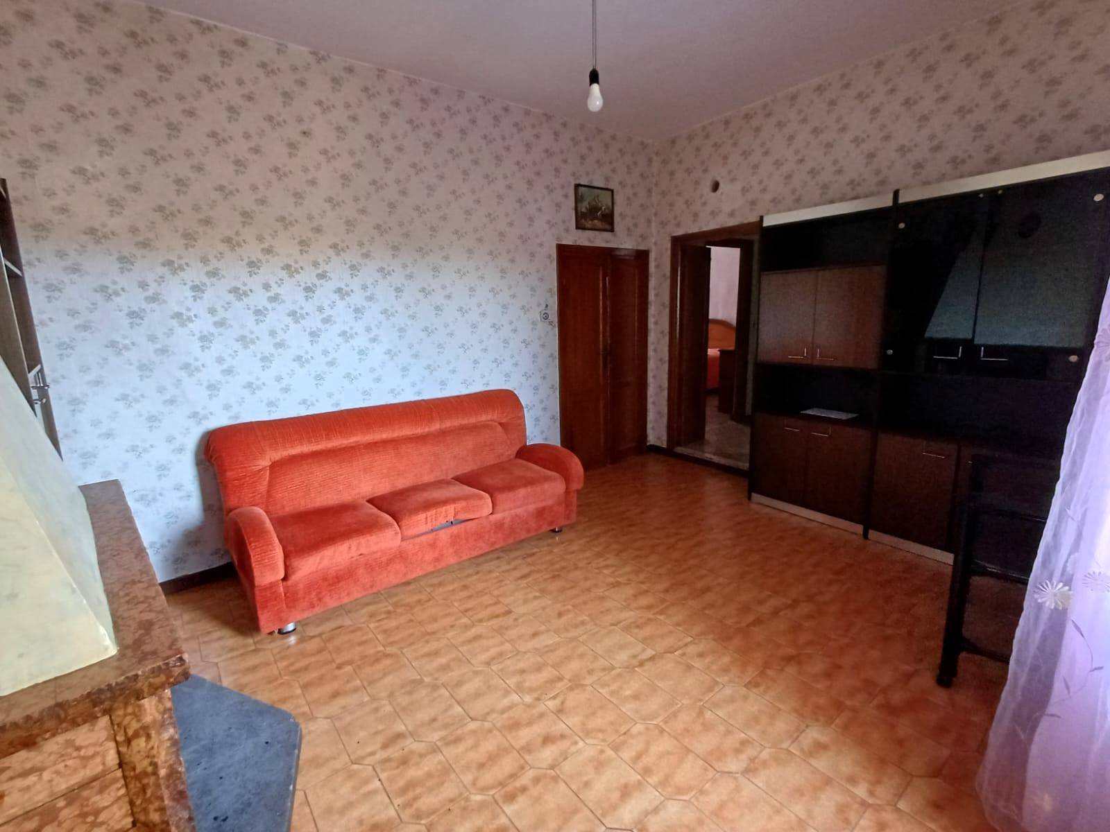 Appartamento in vendita a Caprarola, Centro storico