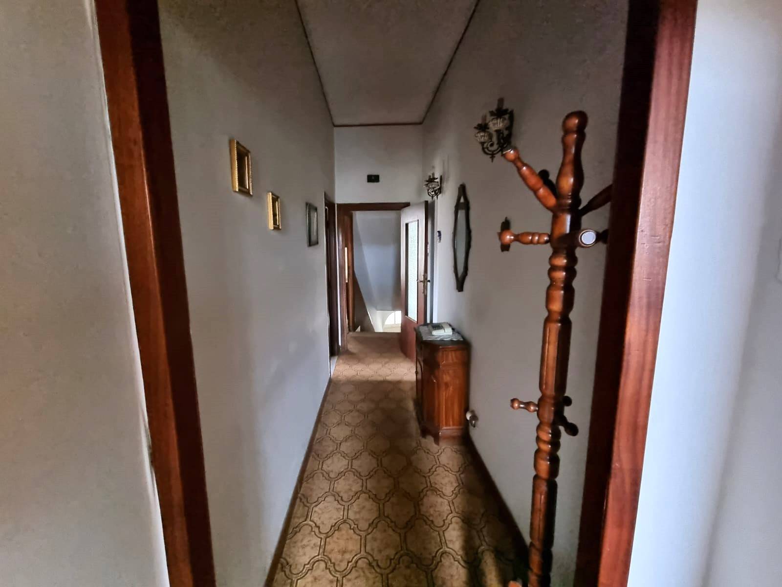 Appartamento in vendita a Caprarola, Centro storico