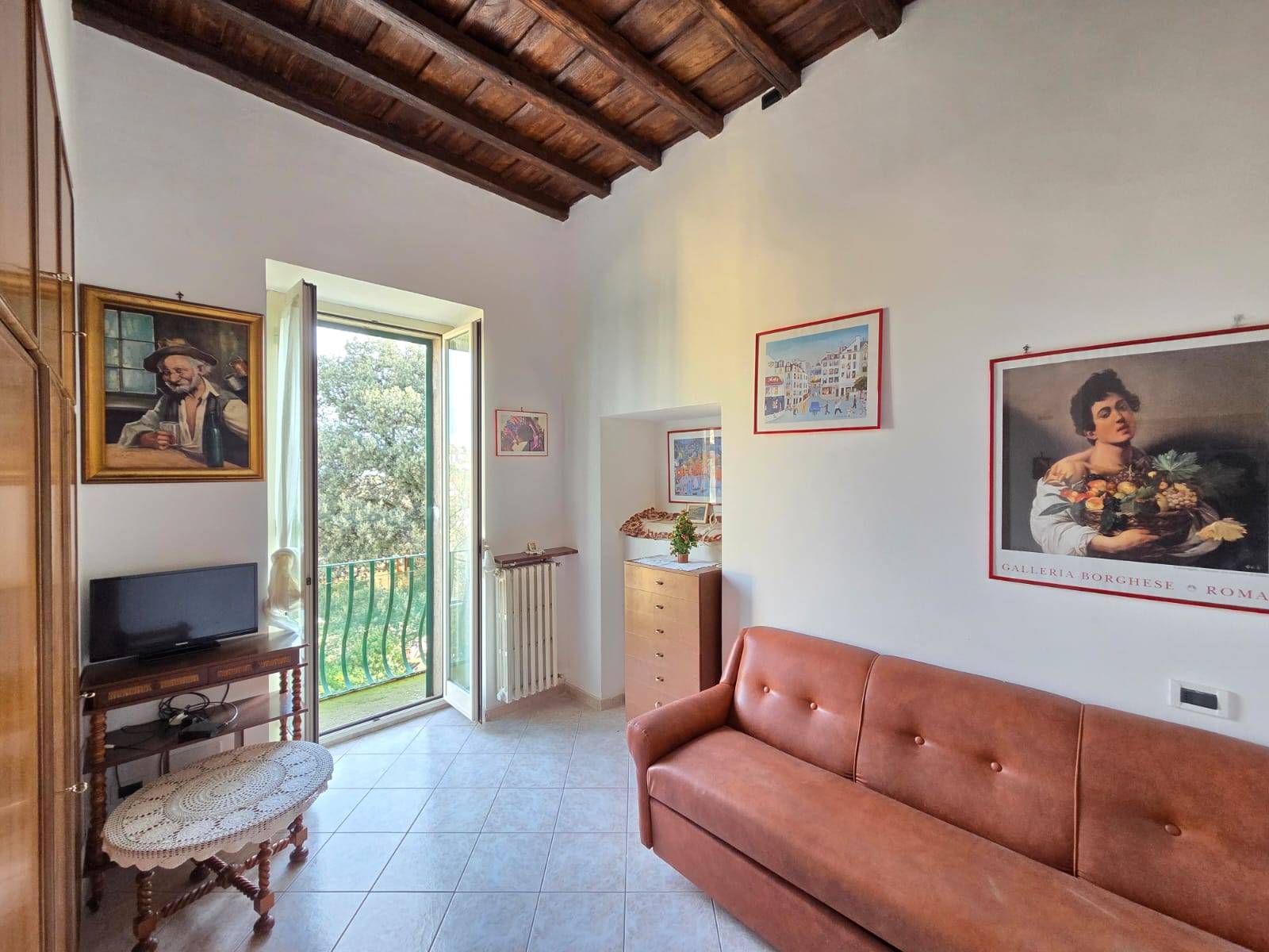 Appartamento in vendita a Caprarola, Centro storico