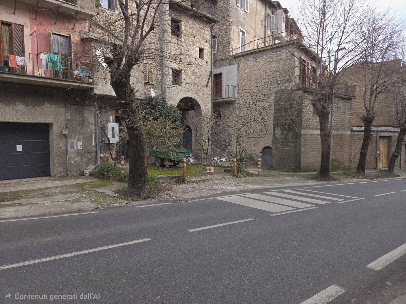 magazzino in vendita a Carbognano