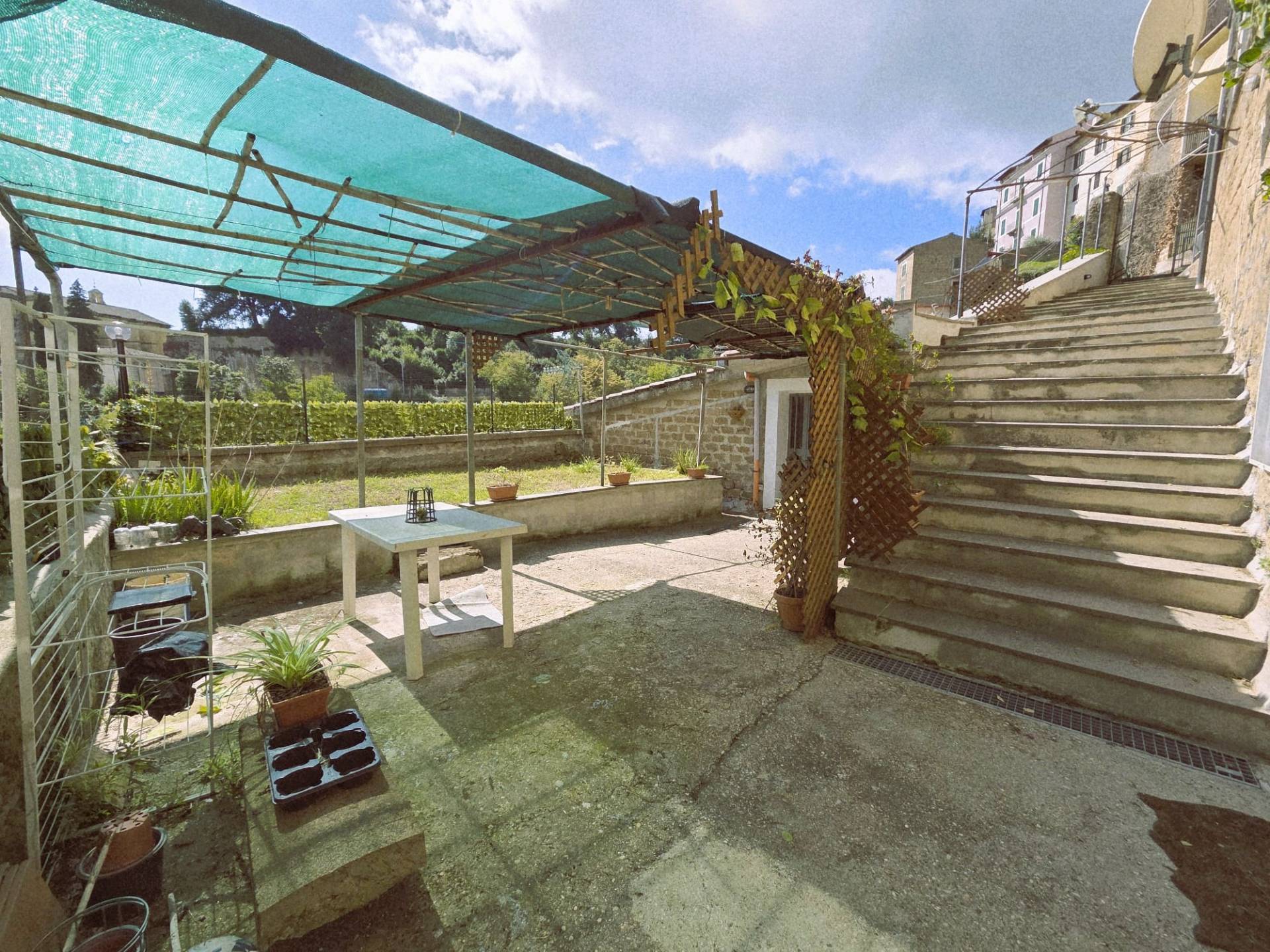 Loft in vendita a Caprarola, Centro storico