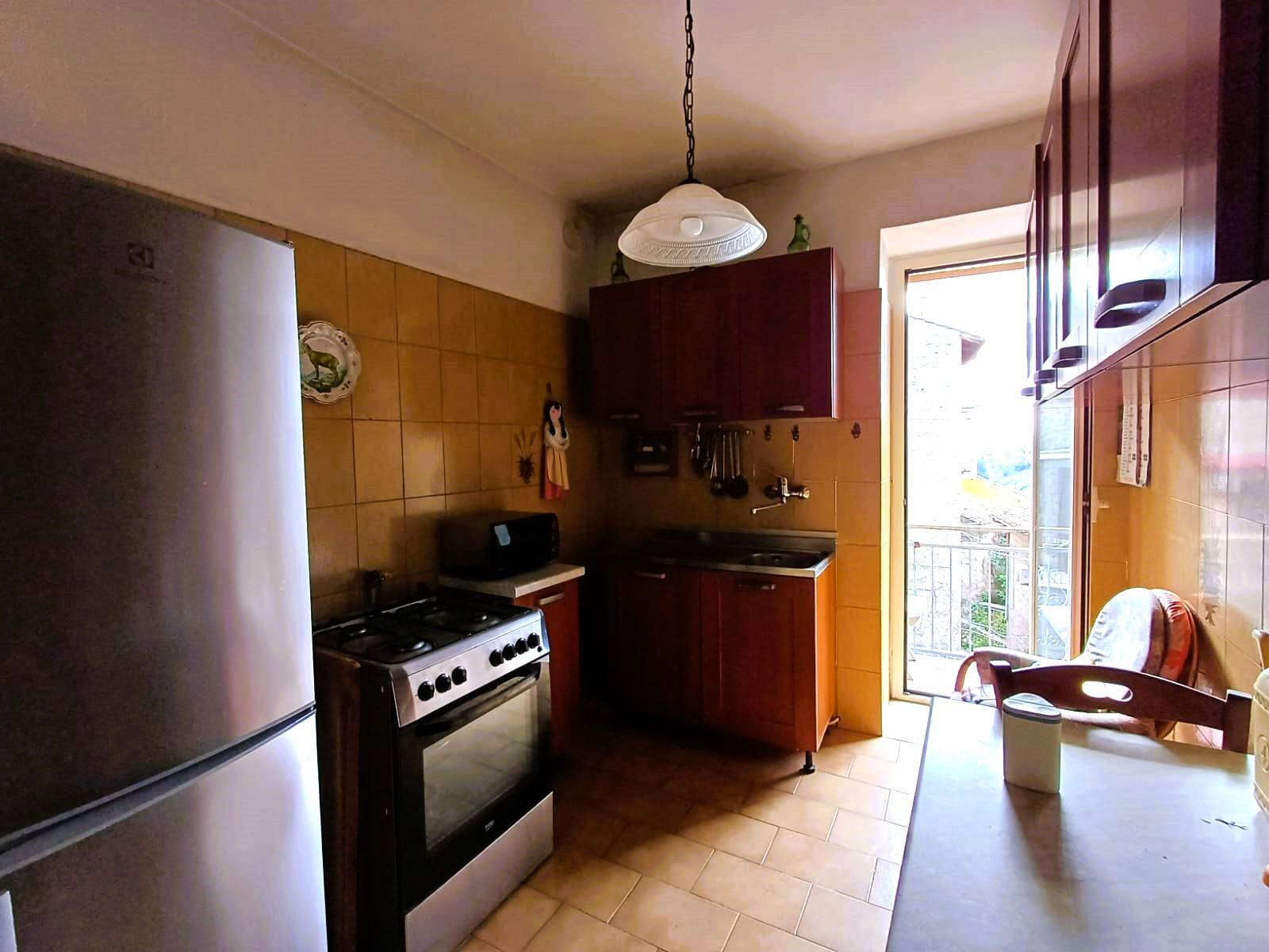 Appartamento in vendita a Caprarola, Centro storico