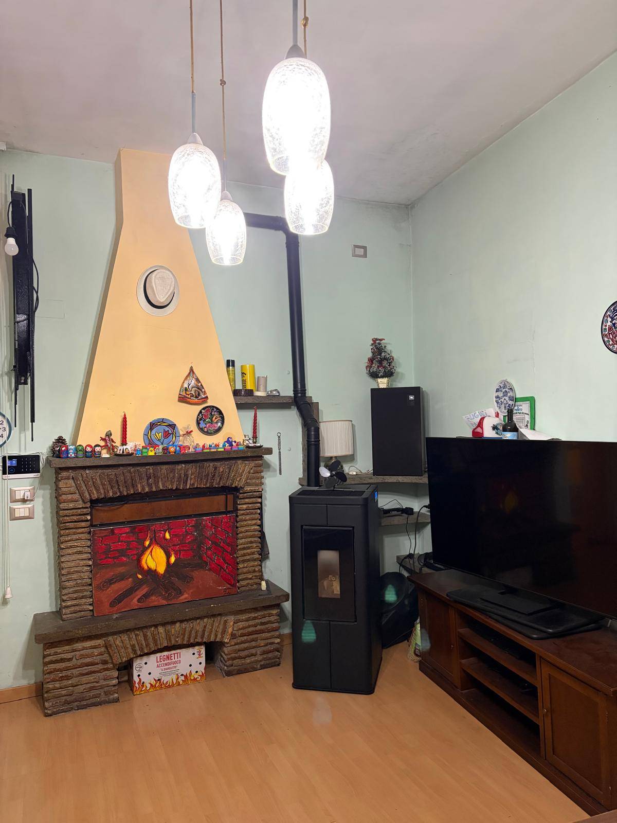 Appartamento in vendita a Caprarola, Centro storico