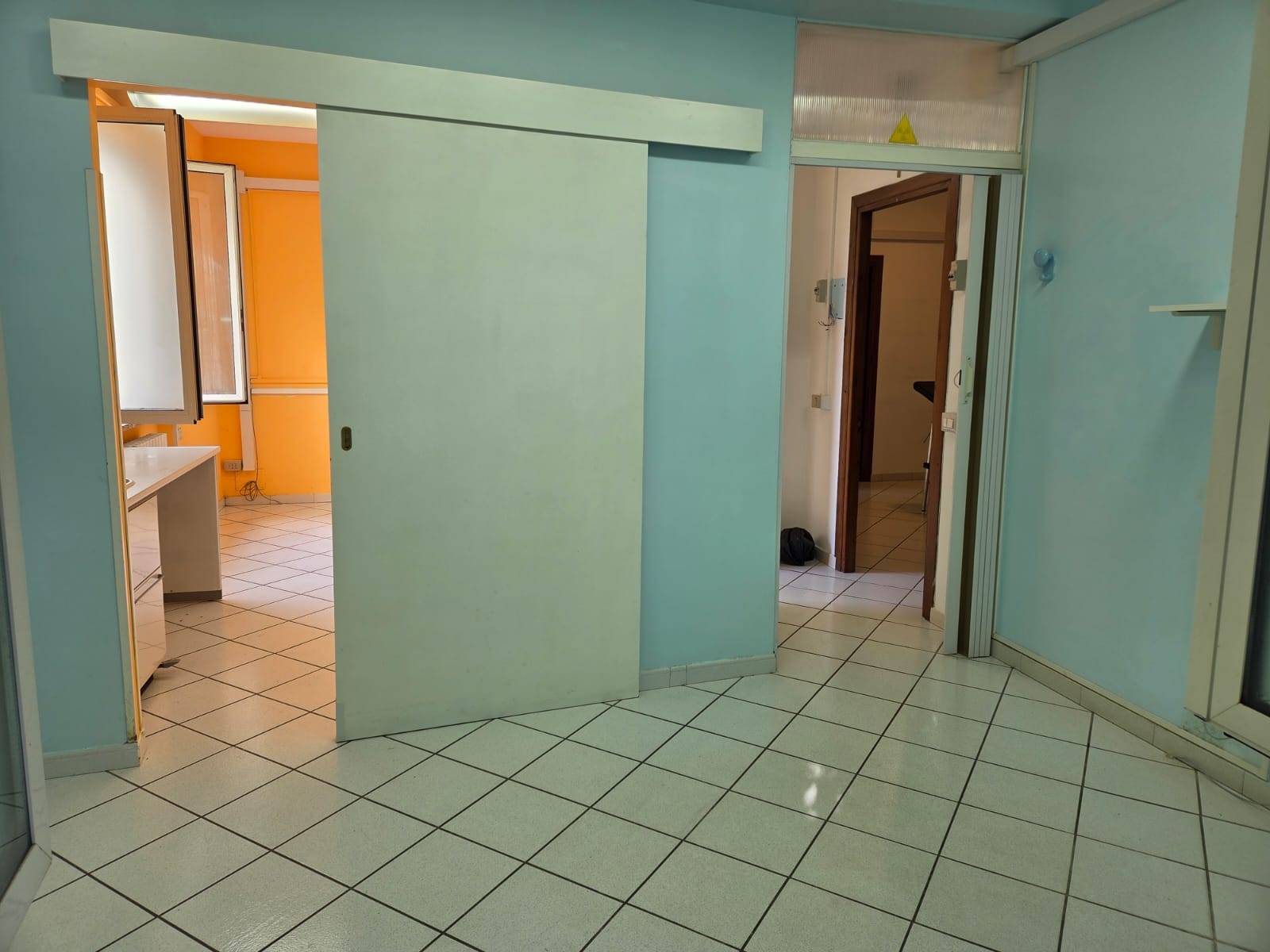 Studio/Ufficio in affitto a Caprarola