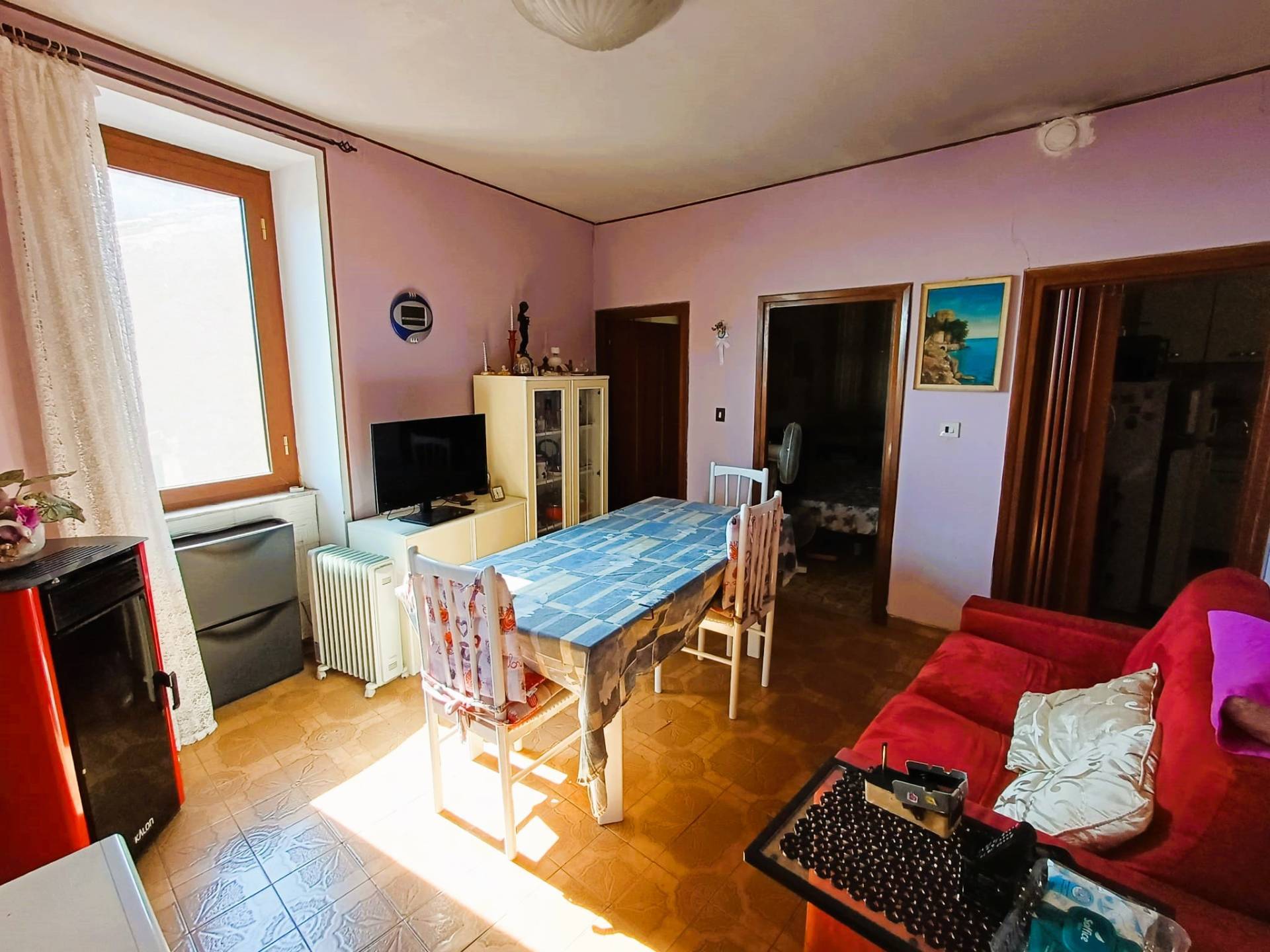 Appartamento in vendita a Caprarola, Centro storico