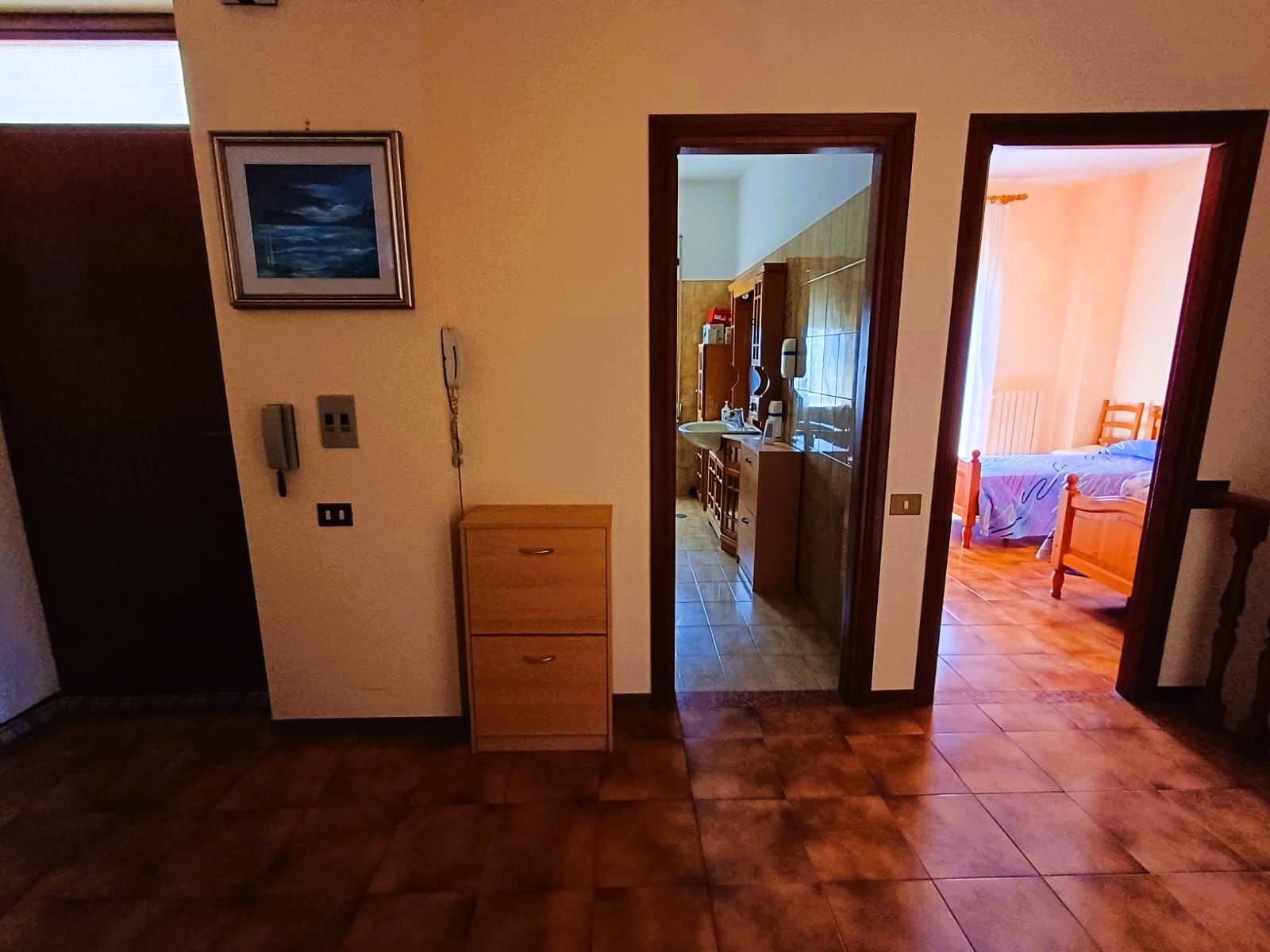 Casa cielo/terra in vendita a Caprarola